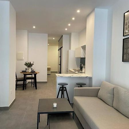 Apartmán Complejo Pinta18 At1, At2 Y At3 Sevilla Exteriér fotografie