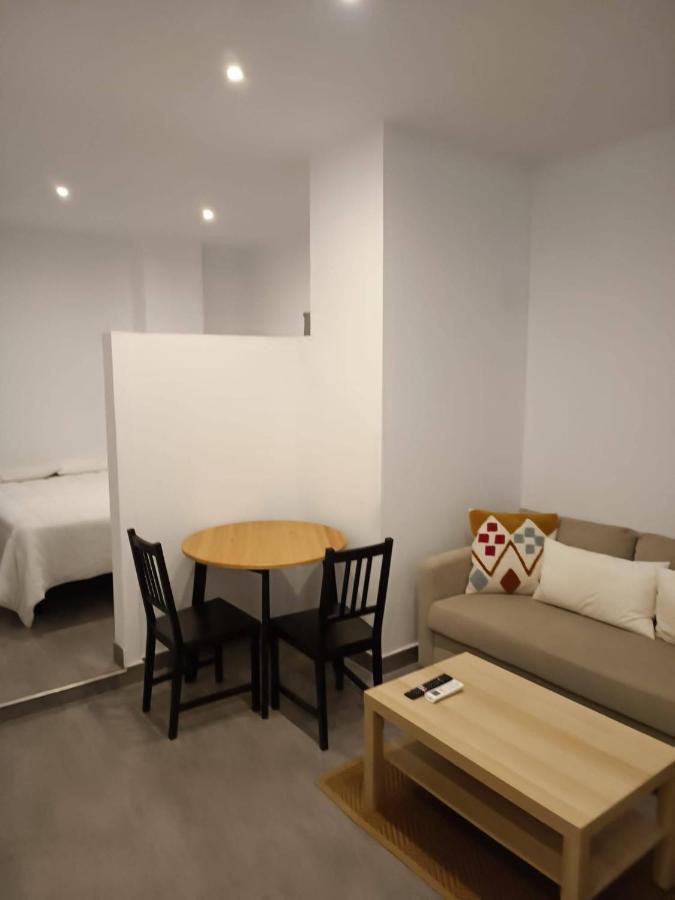 Apartmán Complejo Pinta18 At1, At2 Y At3 Sevilla Exteriér fotografie