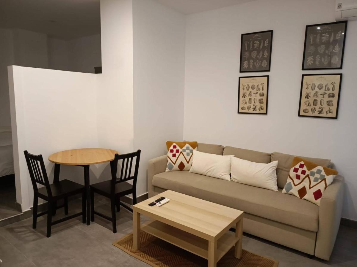 Apartmán Complejo Pinta18 At1, At2 Y At3 Sevilla Exteriér fotografie