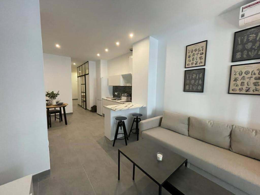 Apartmán Complejo Pinta18 At1, At2 Y At3 Sevilla Exteriér fotografie