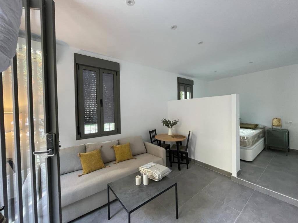 Apartmán Complejo Pinta18 At1, At2 Y At3 Sevilla Exteriér fotografie